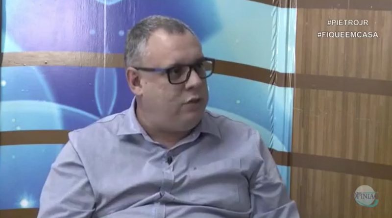 O jornalista Pietro Jr entrevistou, em seu Programa Pietro Jr, da TV Opinião, de hoje, o Secretário de Governo do município de Araras Felipe Castro.