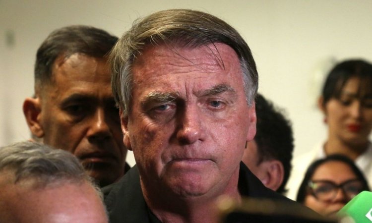 Denúncia da PGR contra Bolsonaro e seu grupo na tentativa de golpe de Estado