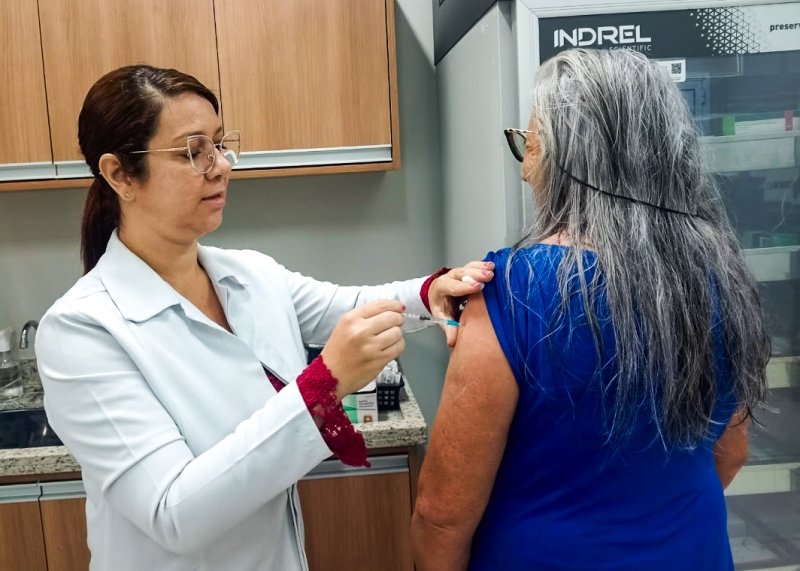 Vacinação contra a gripe é ampliada para população acima de seis meses em Santa Bárbara