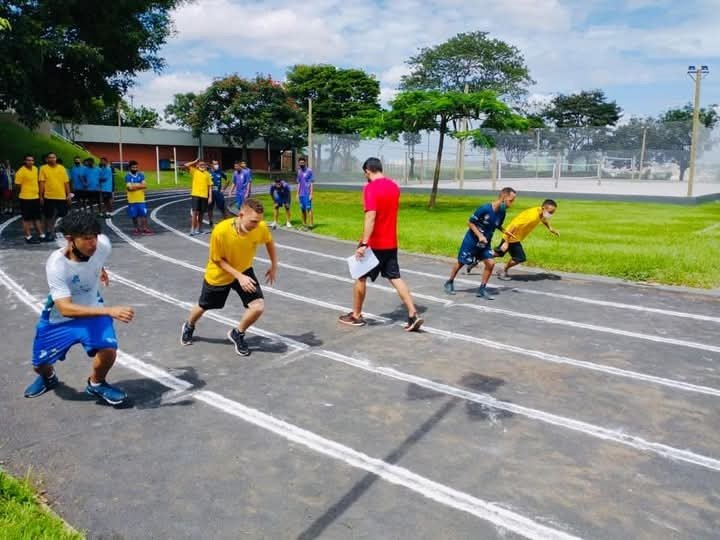 Araras sedia Festival Regional de Atletismo