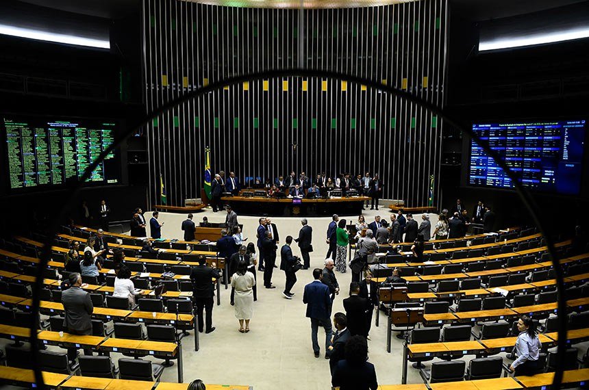 Congresso se reunirá na terça para analisar vetos presidenciais