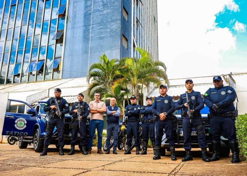 Prefeito de Santa Bárbara d’Oeste apresenta nova Toyota Hilux SW4 da Guarda Civil Municipal