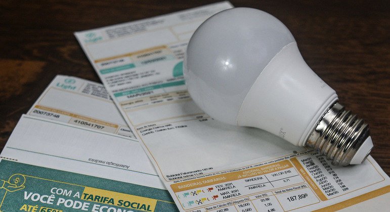 Energia elétrica fica mais cara em SP a partir de sexta-feira dia 4
