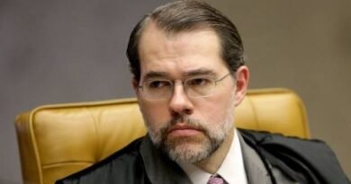 Toffoli homologa proposta da União para ressarcir beneficiários do INSS