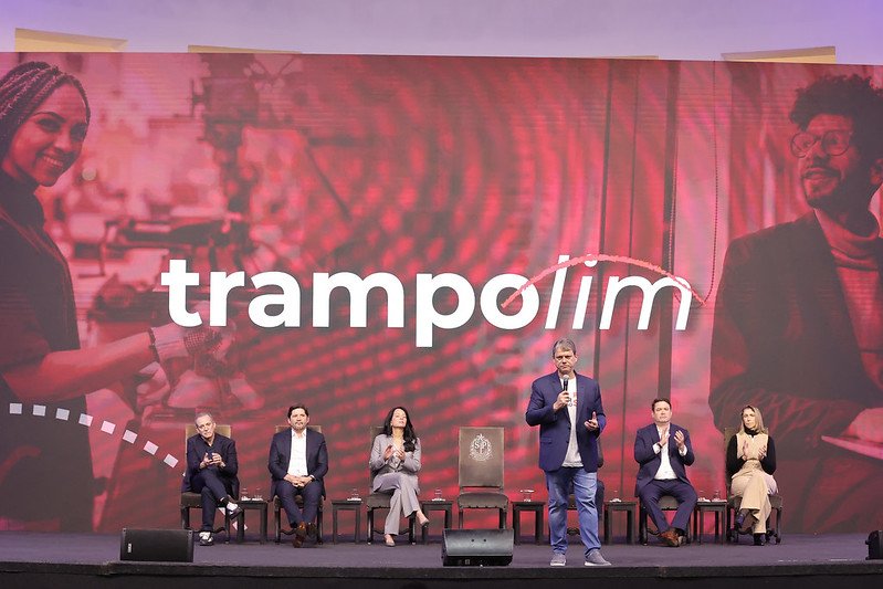 Governo de SP lança programa Trampolim para impulsionar empregabilidade e conectar empresas e profissionais