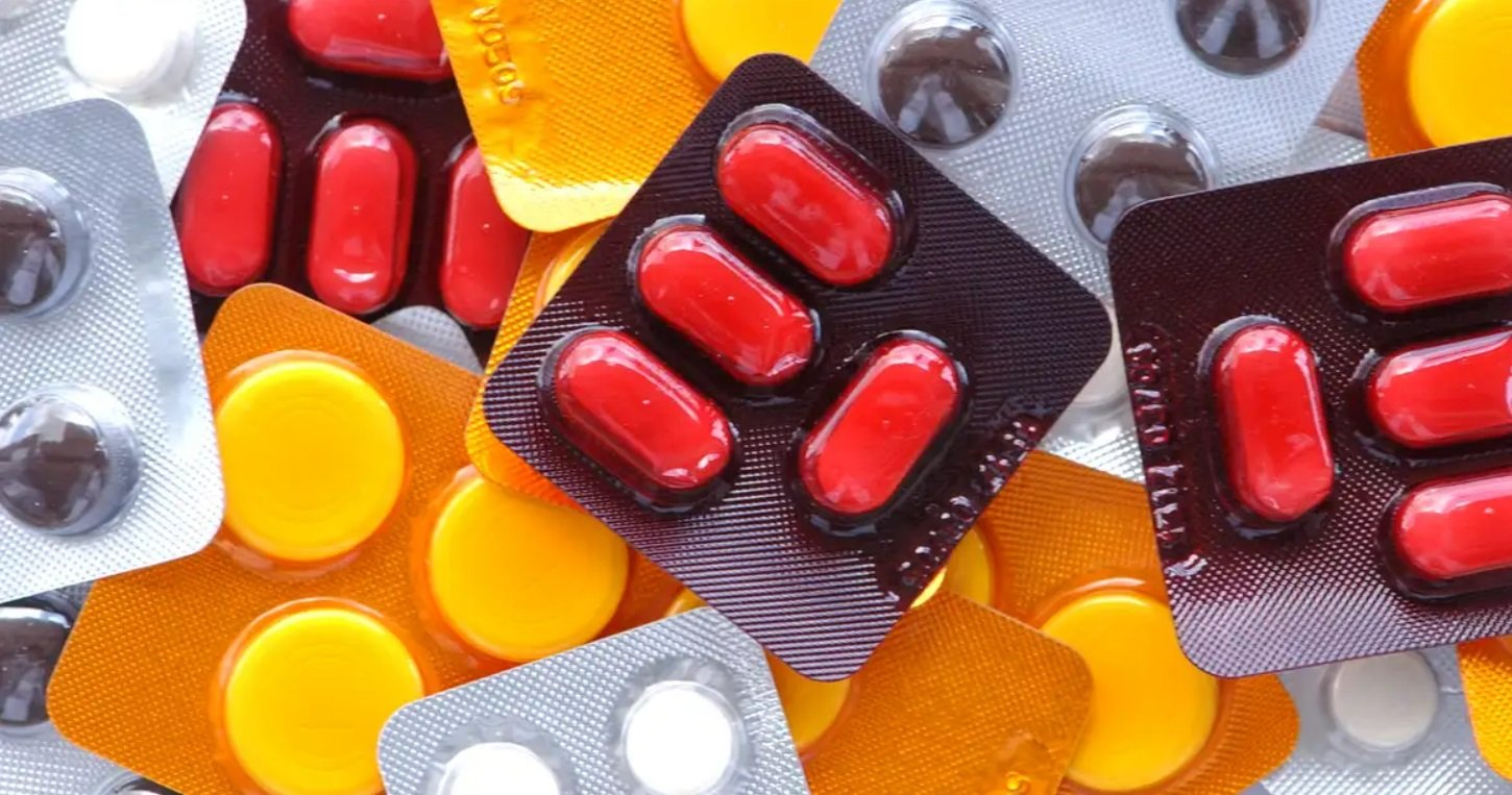 Falta de medicamentos na rede pública de saúde motiva requerimento na Câmara Municipal
