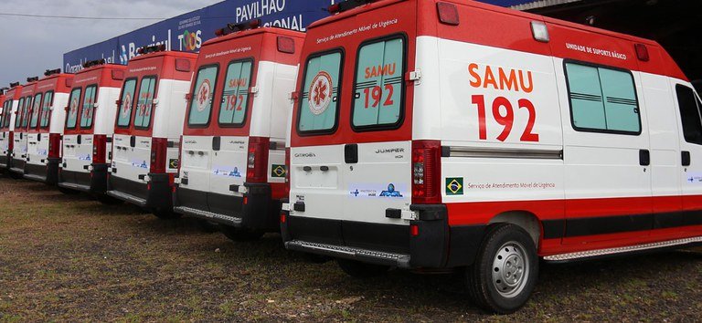 Ministério da Saúde entrega sete ambulâncias do SAMU 192 para São Paulo