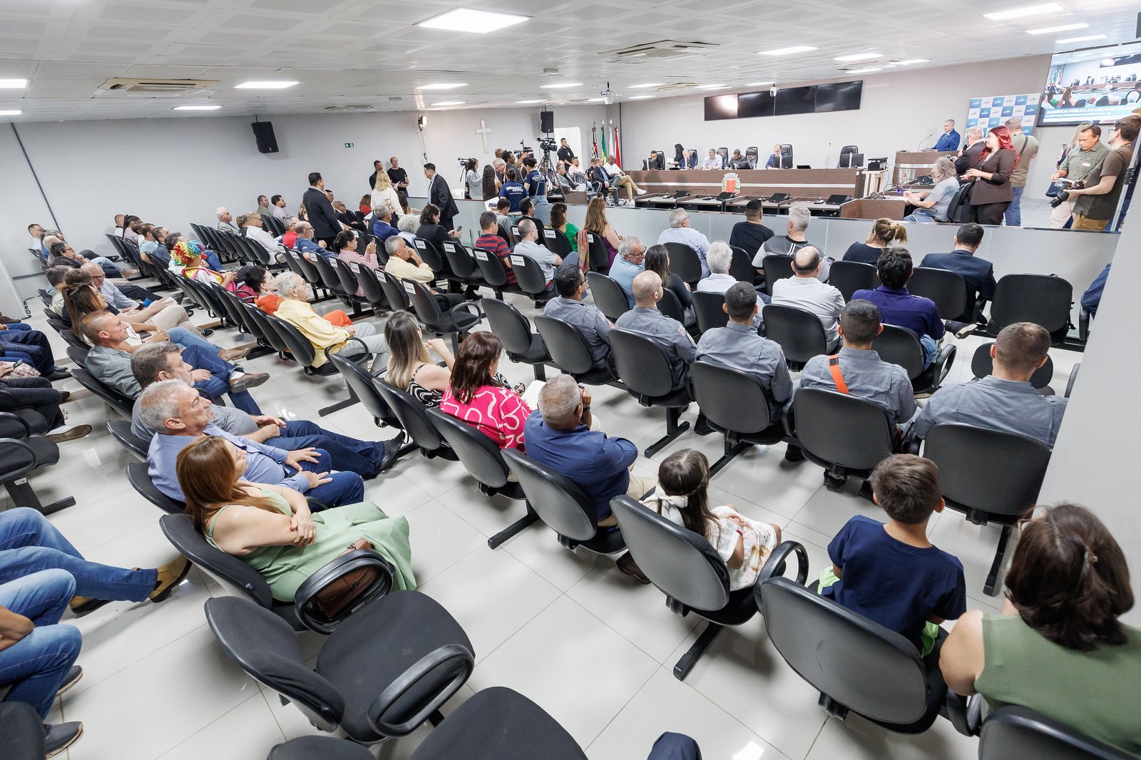 Prefeito de Americana apresenta pedidos de investimento de R$ 230 milhões para o Orçamento do Estado 