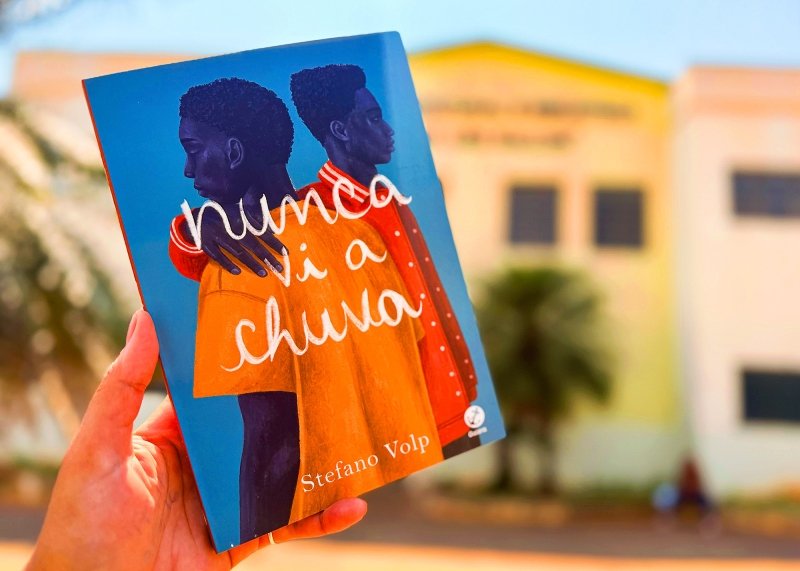 Clube de Leitura do Léo Sallum terá discussão do livro “Nunca vi a chuva”
