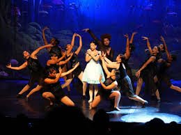 Teatro Municipal de Americana recebe espetáculo de dança “Ariel, a Pequena Sereia” no fim de semana