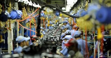 PIB varia 0,1% no terceiro trimestre e alcança 2,4% de crescimento no ano