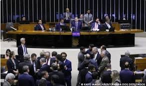 PL da Dosimetria beneficia criminosos comuns