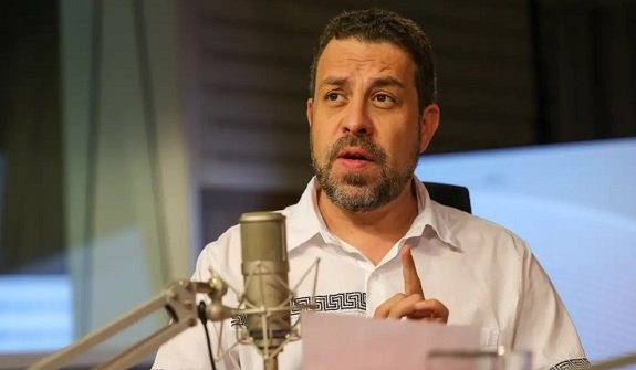 Boulos acredita que fim da escala 6×1 pode ser aprovado neste semestre