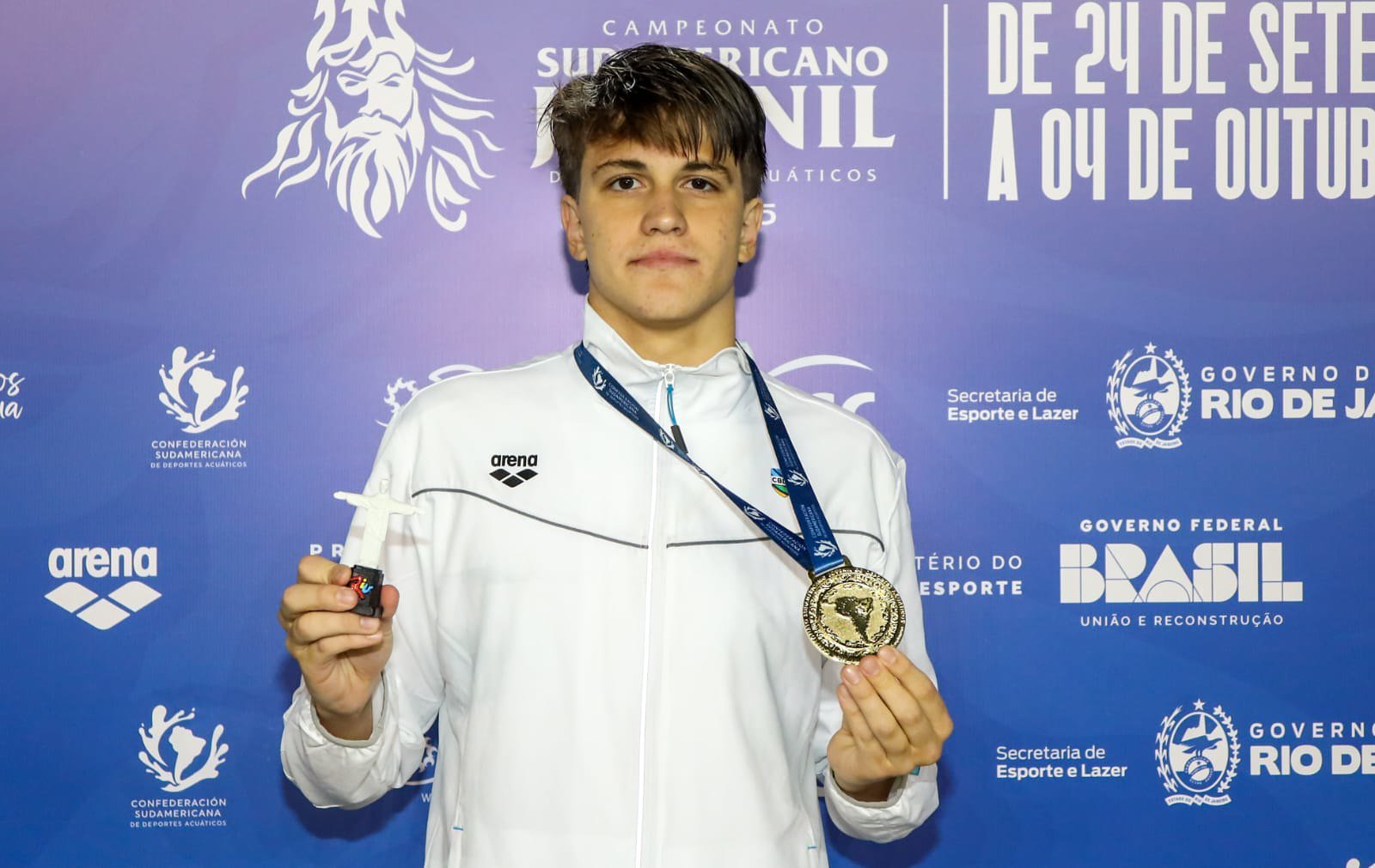 Atletas e comissão técnica da Nação Americana são reconhecidos em premiação nacional