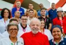 “O Brasil vai se transformar numa potência na produção de remédios”, diz Lula em visita à fábrica do Aché
