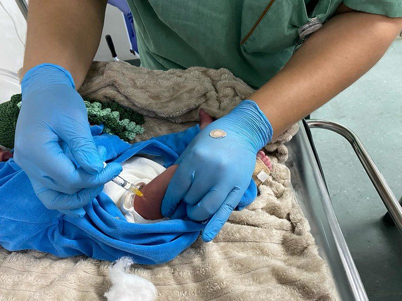 Americana inicia imunização contra VSR e amplia proteção a bebês prematuros