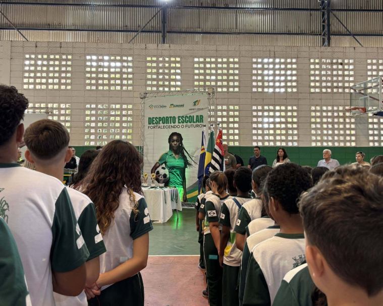 Sumaré dá largada ao Desporto Escolar 2026 em cerimônia com escolas e atletas