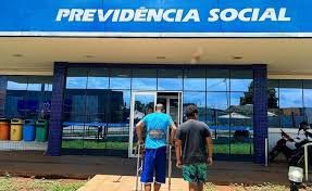 Brasil tem recorde de 66,8% dos trabalhadores na previdência social