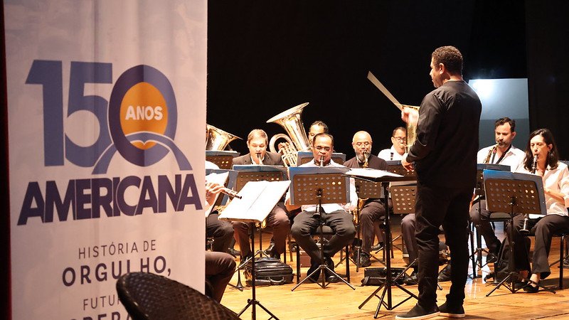 Banda Municipal de Americana faz homenagem ao Dia Internacional da Mulher