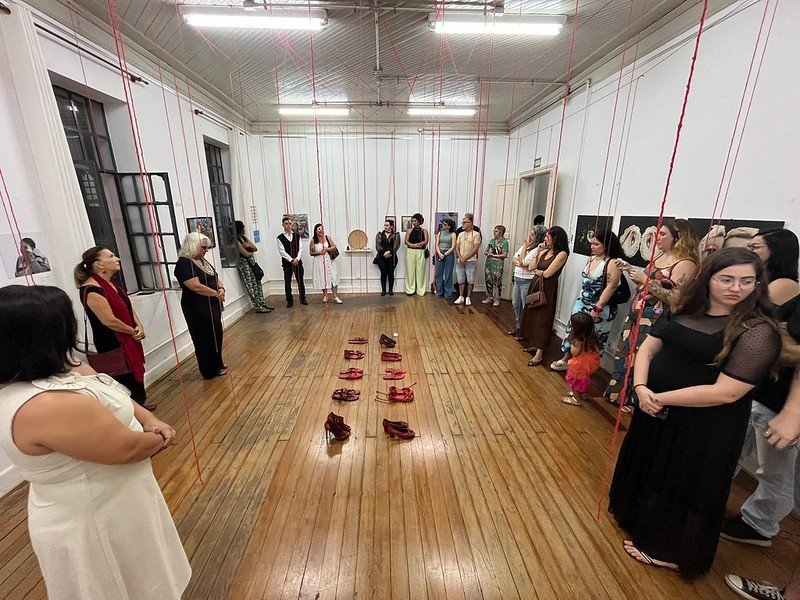 Exposição “Mulheres que Movem a Cultura” em Americana terá programação diversa na Biblioteca