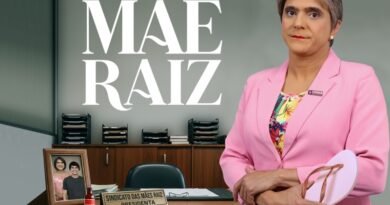 Teatro Municipal Manoel Lyra recebe espetáculo “Dona Sônia em Mãe Raiz”