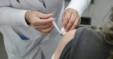 Governo de SP reforça alerta para vacinação contra gripe, febre amarela e sarampo