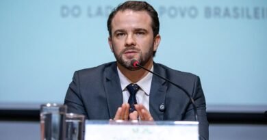 Novo Desenrola permitirá uso do FGTS para renegociação de dívidas