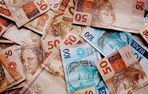 Novo salário mínimo paulista: veja as categorias profissionais que terão aumento