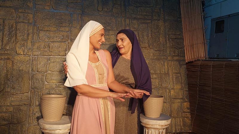 Espetáculo “Uma Mulher, Um Olhar” reconstrói triângulo dramático do cristianismo