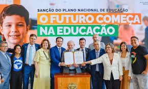 Plano Nacional de Educação é marco para o país