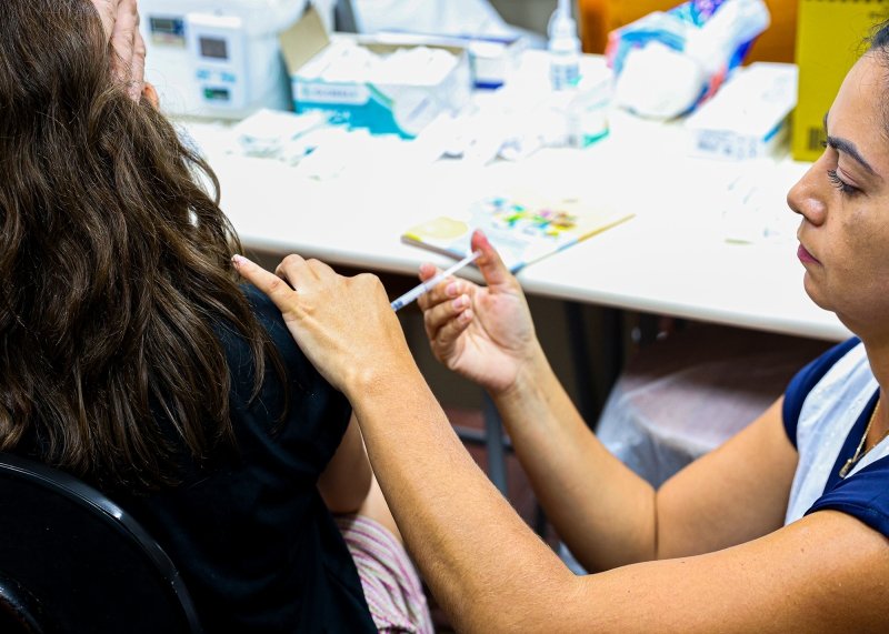 Santa Bárbara segue com estratégia de imunização nas escola contra o sarampo e a influenza