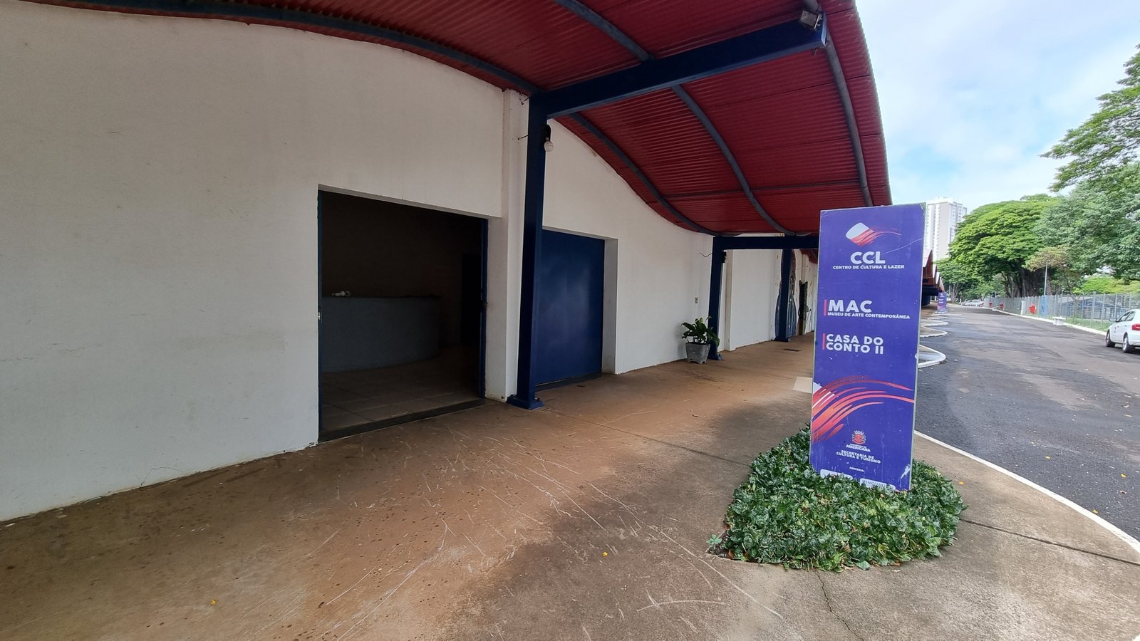 MAC Americana expõe acervo de arte contemporânea ao público