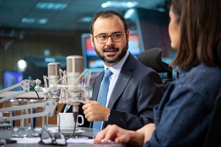 Paulo Pereira esclarece medidas que devem ser anunciadas em breve para renegociar dívidas dos MEIs