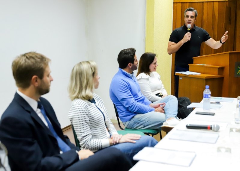 Prefeito Rafael Piovezan lança Protocolo Integrado de Atendimento à Pessoa Idosa