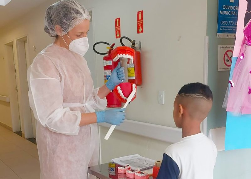 Prefeitura promove palestra para profissionais de saúde bucal com foco em esterilização e segurança do paciente na sexta-feira