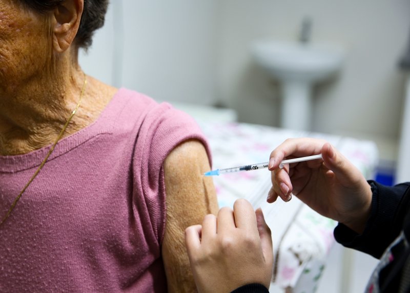 Vacinação contra a gripe ultrapassa a marca de 32 mil doses aplicadas em Santa Bárbara