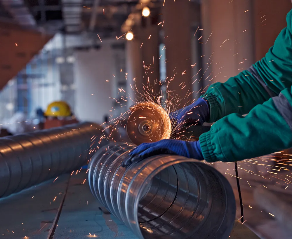 Produção industrial interrompe 2 meses de queda e sobe 0,2% em julho