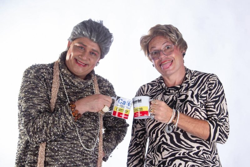 Teatro Municipal Manoel Lyra recebe espetáculo de humor “Vá Idosas – O Show”